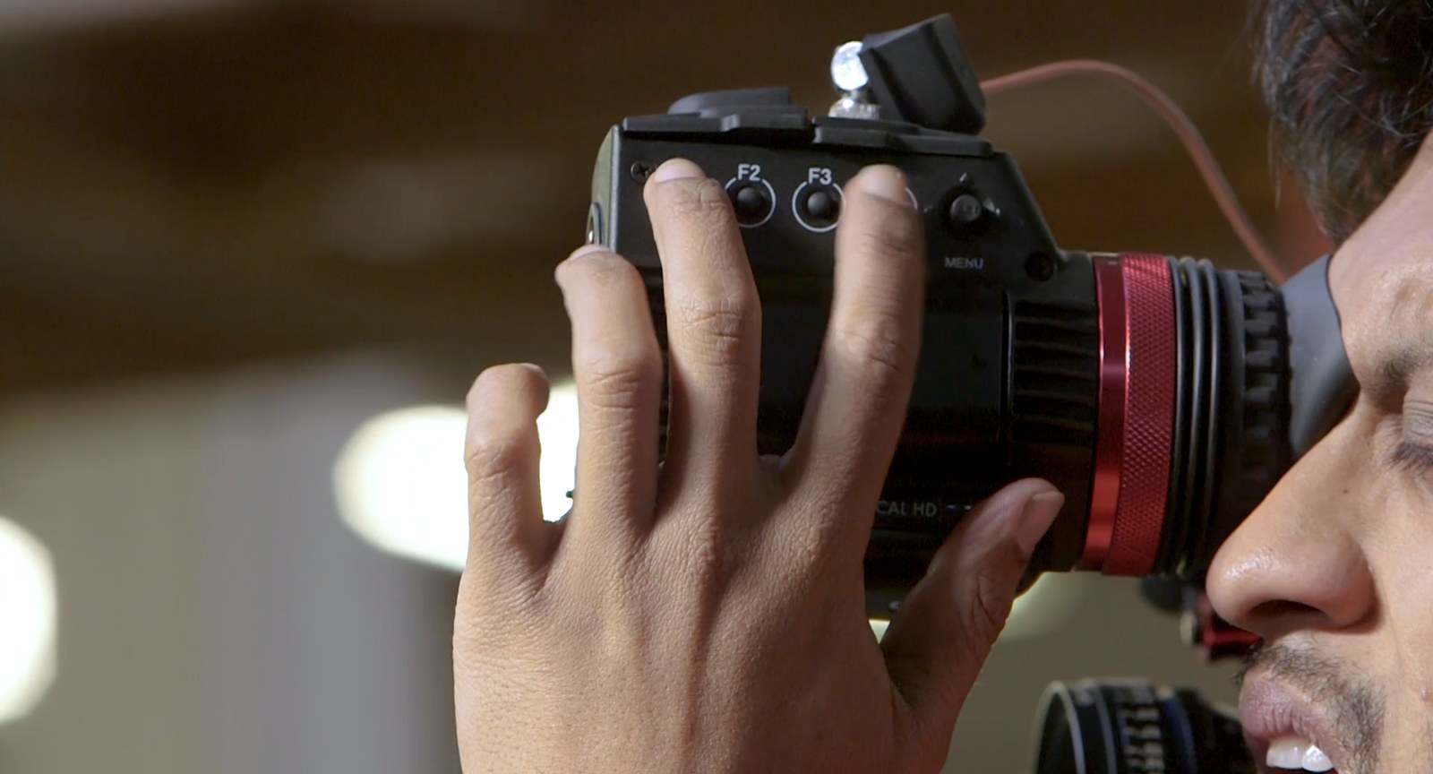 Adjusting the Zacuto Gratical HD viewfinder